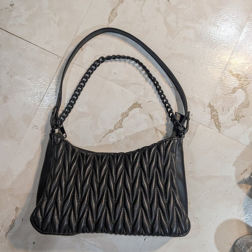 Shoulder purse
